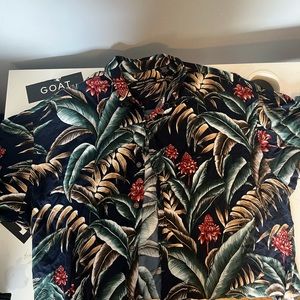 Pierre Cardin Button Up